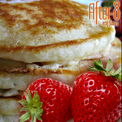 Creamy_strawberry_pancakes
